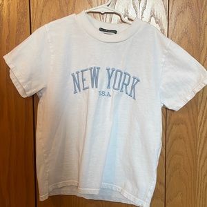 Brandy Melville New York U.S.A t-shirt!